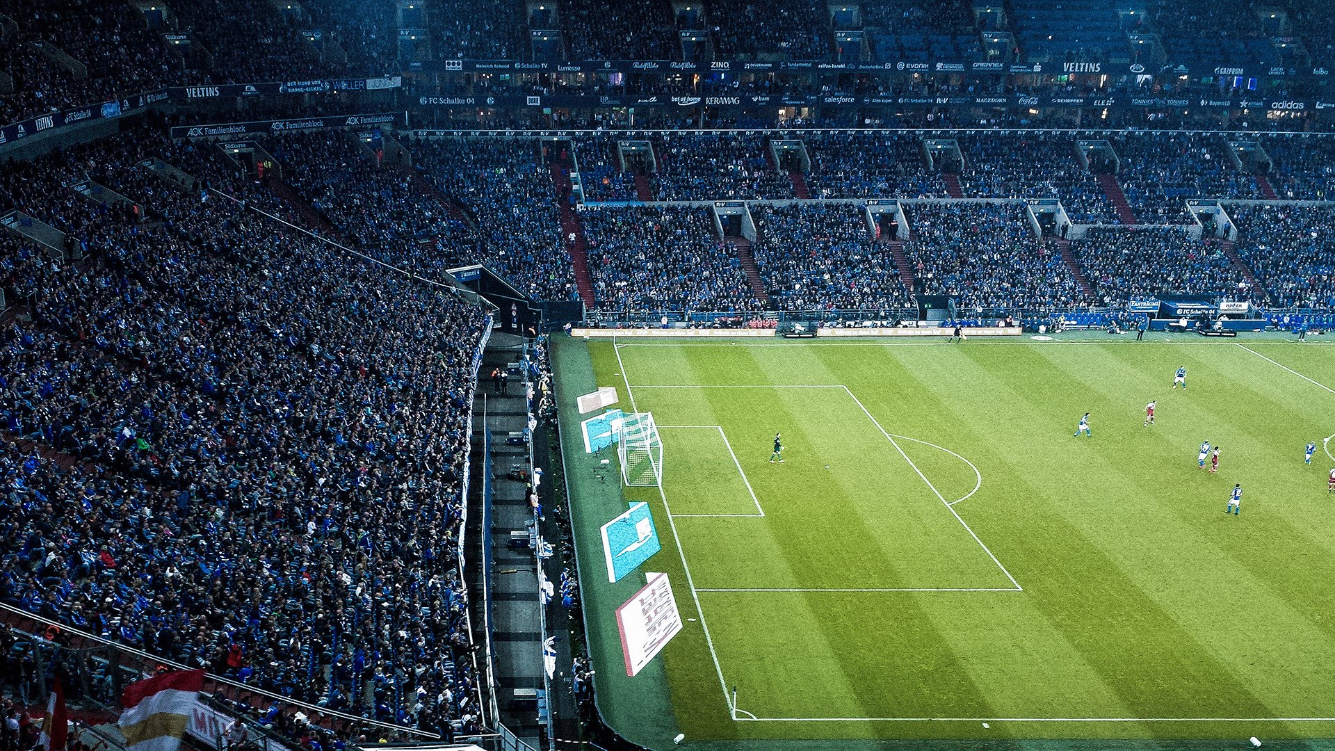 kaiyun 开云体育-中澳接力前两棒胶着 状态接近巅峰，中澳握手